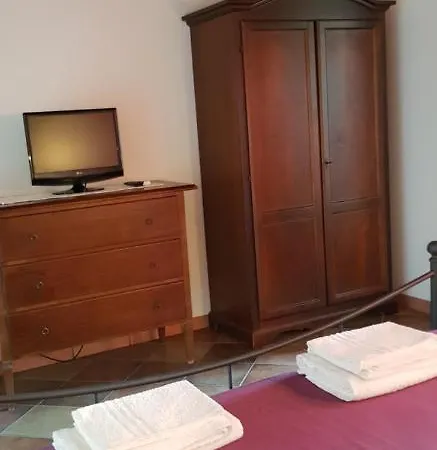 S' Accorru Bed & Breakfast SantʼAntìoco